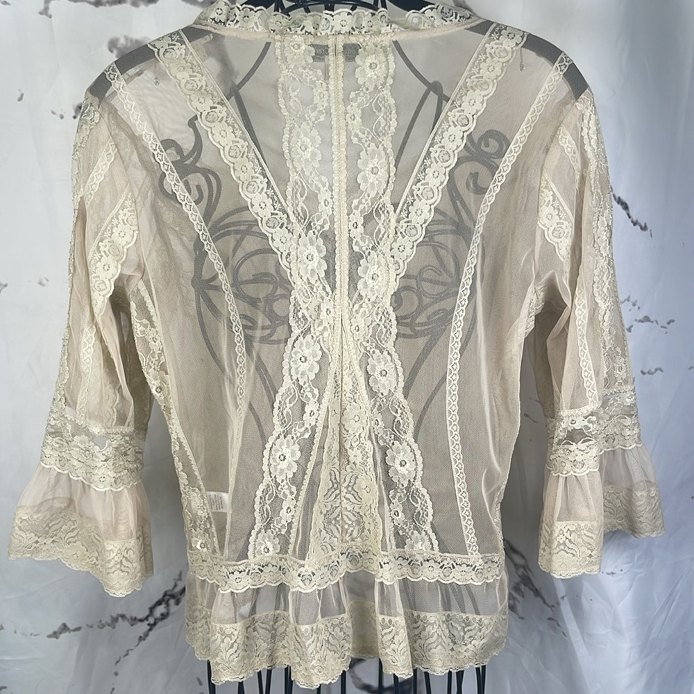 Coldwater Creek Cream Lace Blouse Button-Up Sheer 3/4 Flutter Sleeve Victorian - Picture 7 of 13